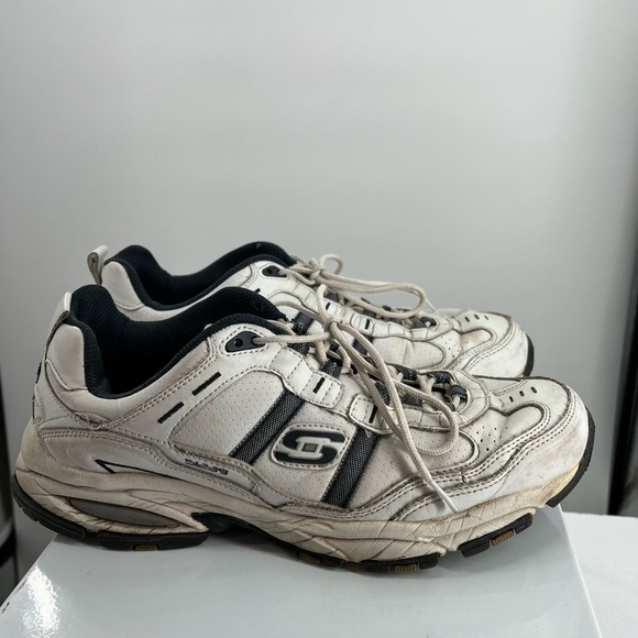 Skechers Sport Shoes Mens Size 10.5 - Picture 1 of 6